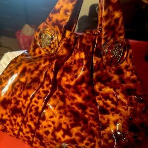 Beautiful, Gucci rare Hysteria handbag or crossbody. Very Very Good Condition
